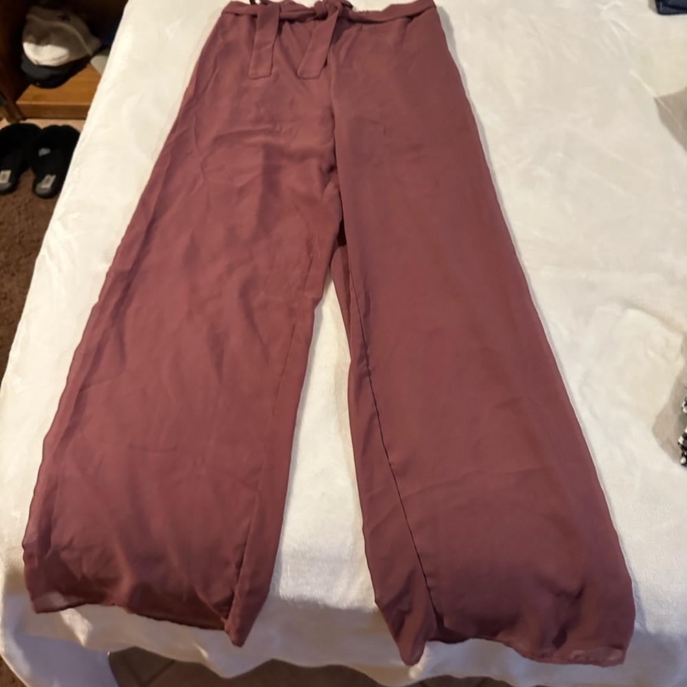 Women’s flowy pants